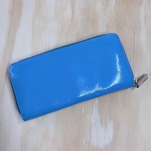 HOBO Turquoise Leather Zip Around Wallet Continental Organizer aqua